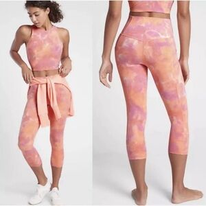 Athleta Salutation Stash Pocket II Capri Orange & Pink Size MP